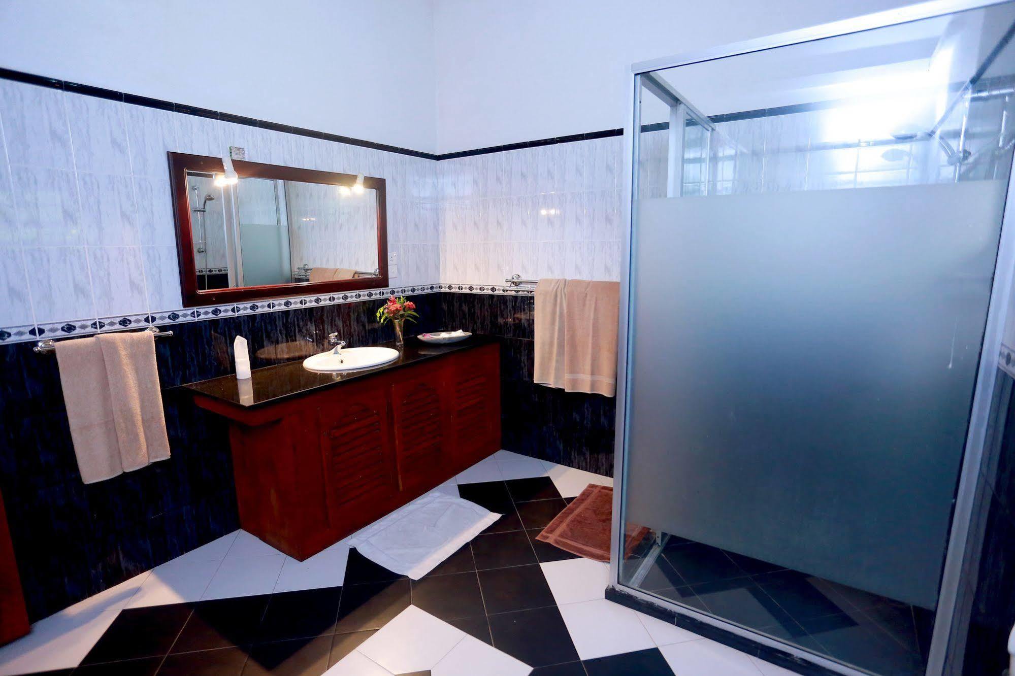 Hotel Bentota Village Kültér fotó
